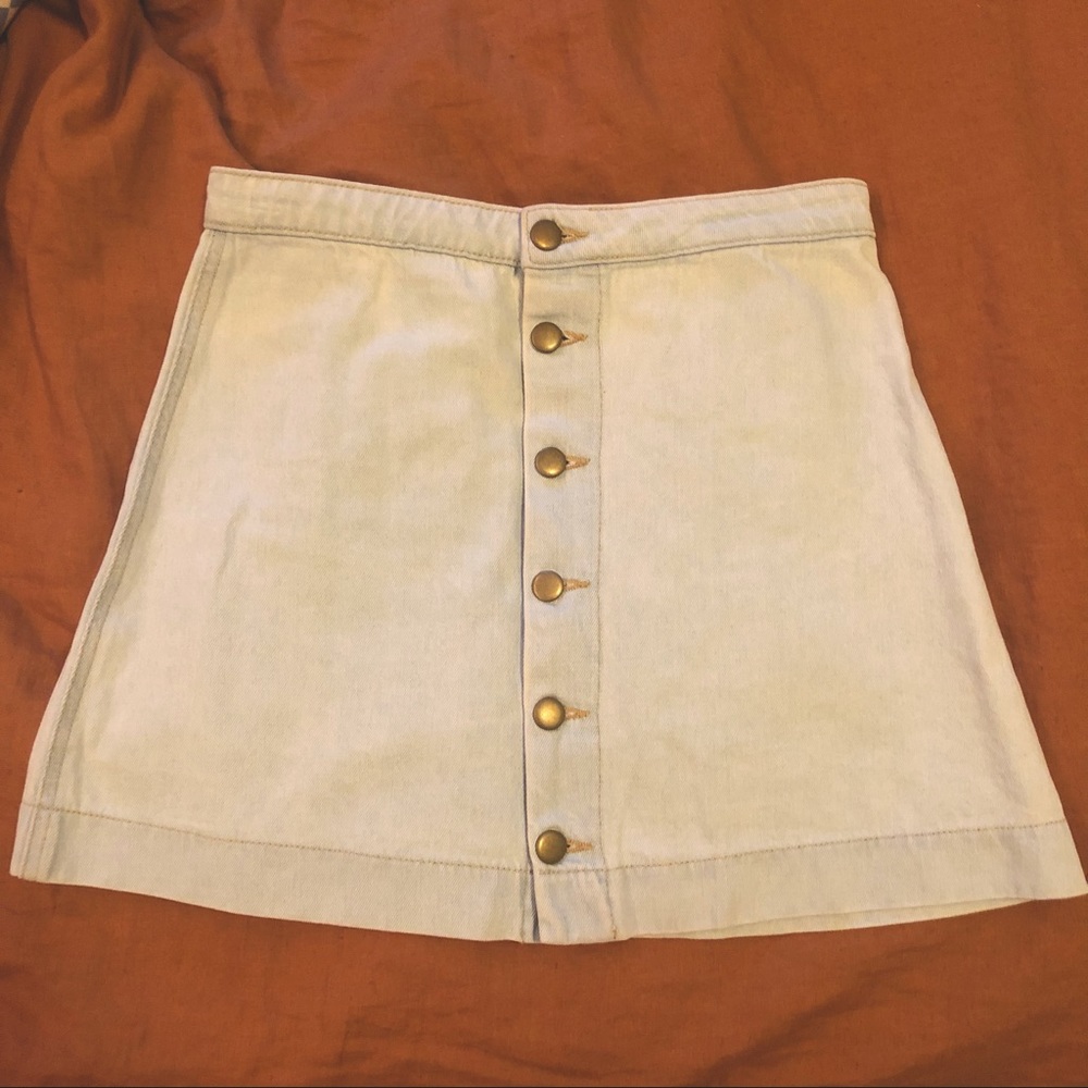 American Apparel button up skirt